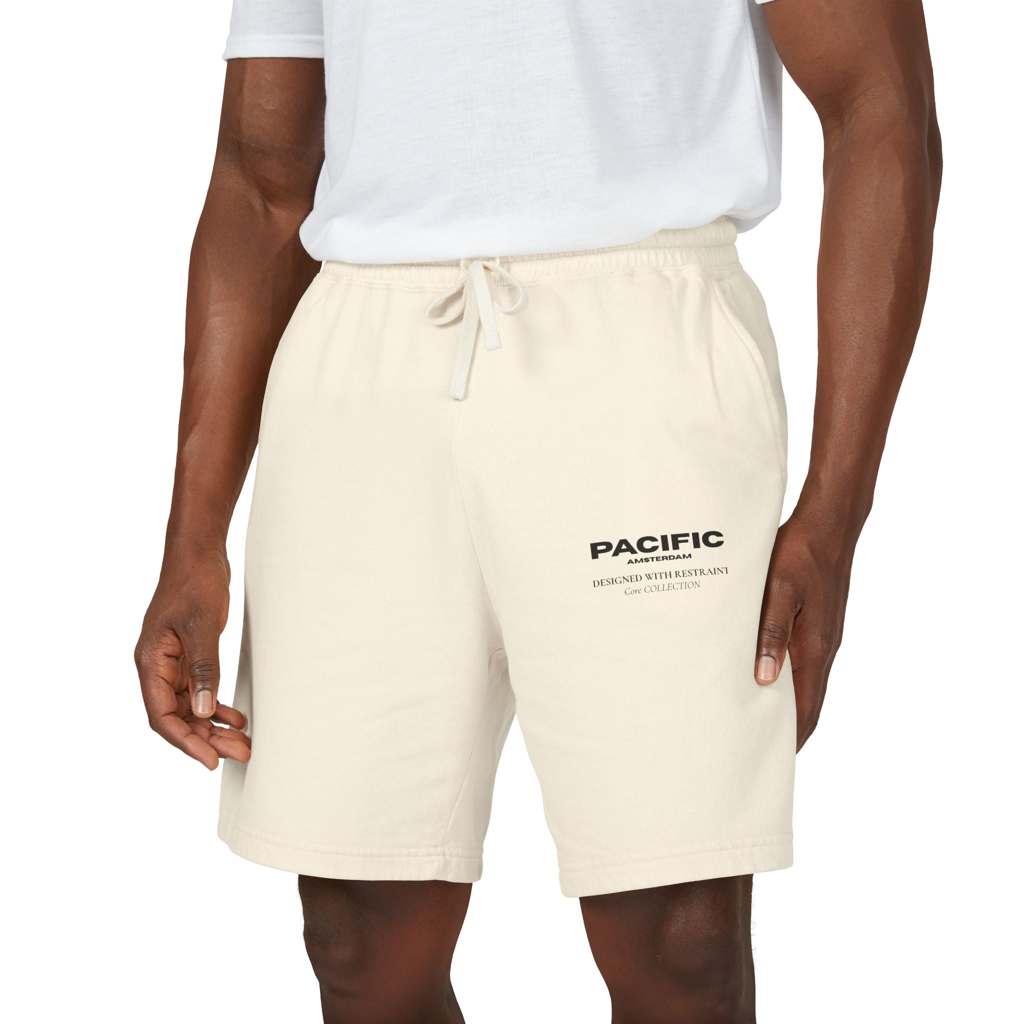 MAIN LOGO SHORTS [CORE]